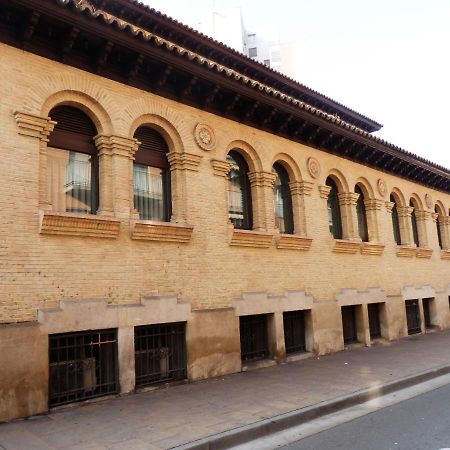 Apartamento Teatro Del Mercado Apartment Сарагоса Екстериор снимка