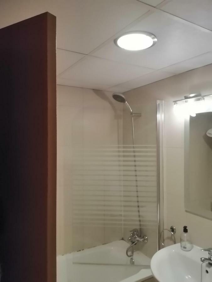 Apartamento Teatro Del Mercado Apartment Сарагоса Екстериор снимка